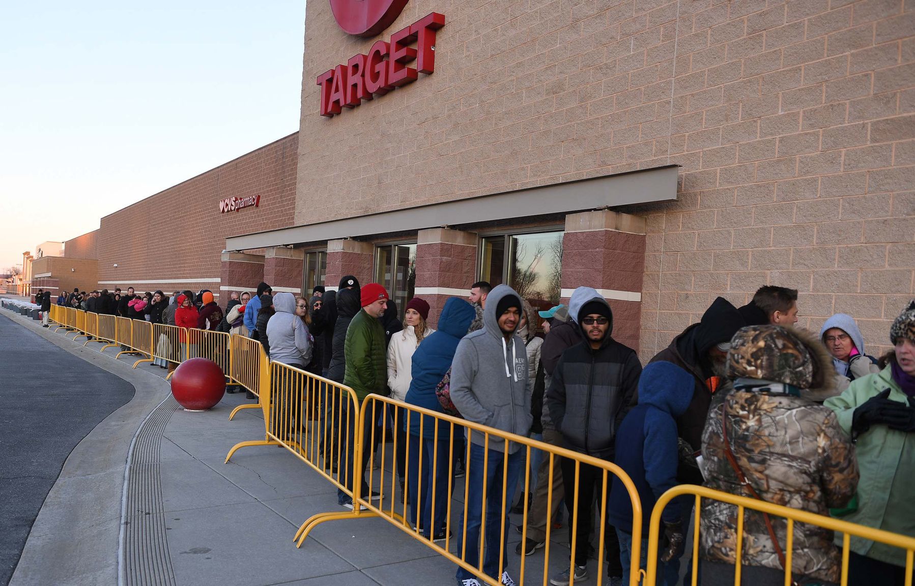 Black Friday Shoppers 3.JPG
